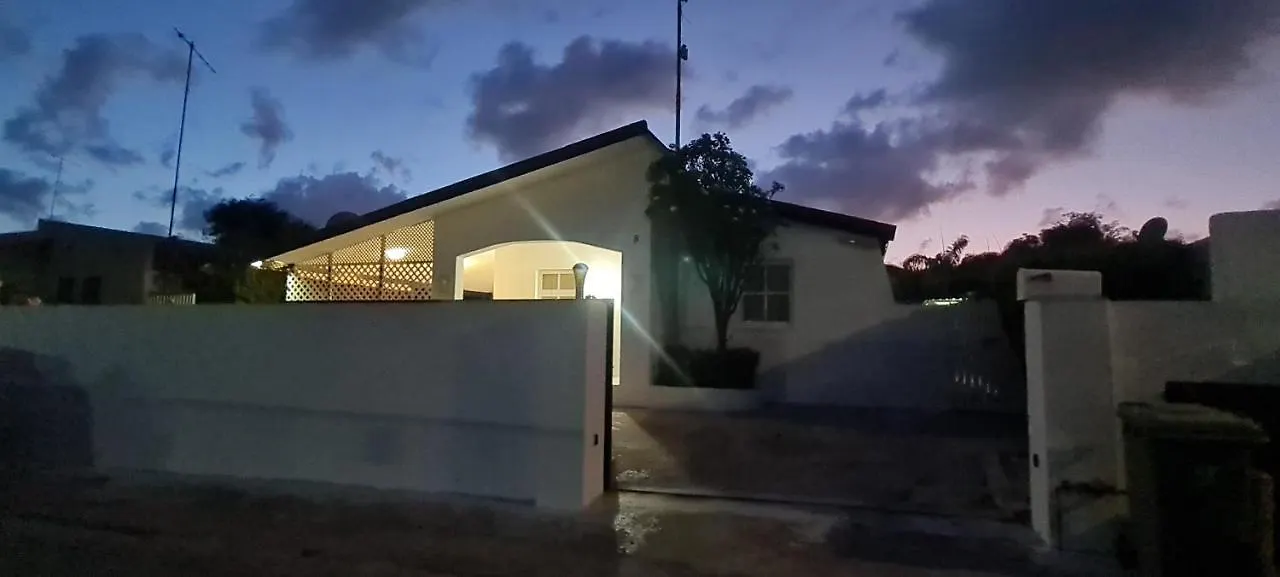 Family Villa With Big Pool And Absolute Privacy Willemstad Curacao