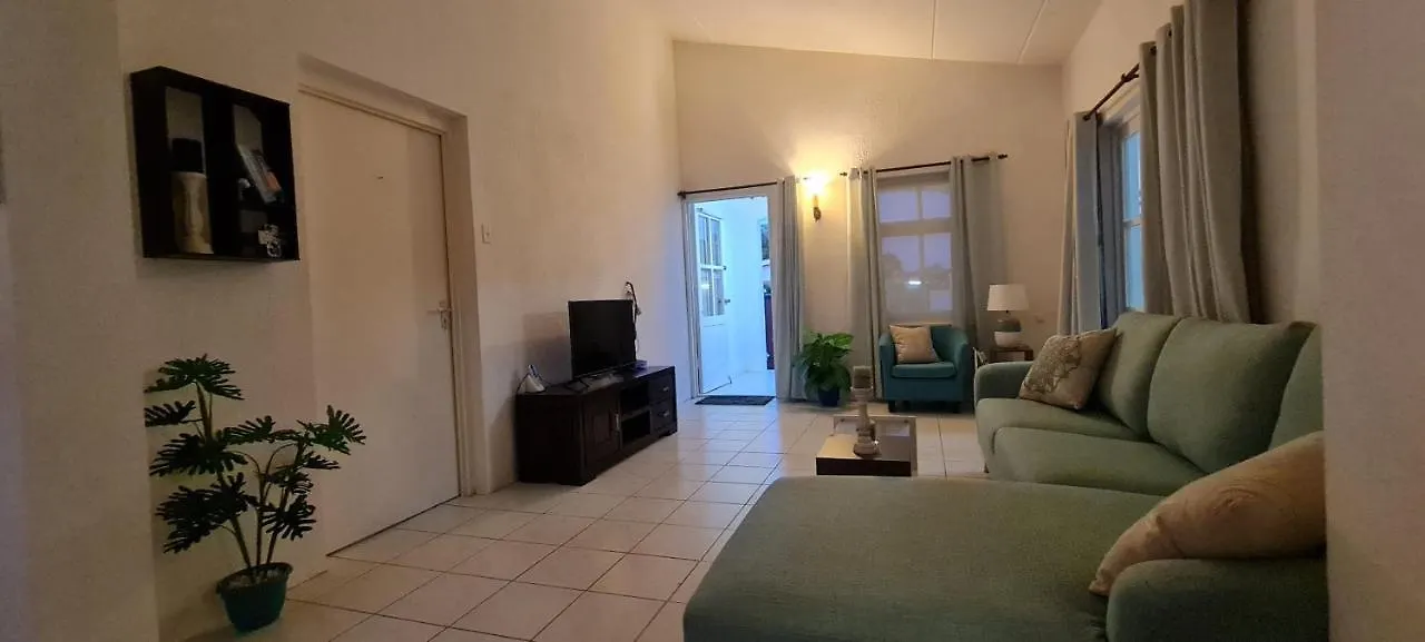 Family Villa With Big Pool And Absolute Privacy Willemstad