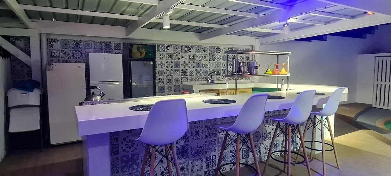 Family Villa With Big Pool And Absolute Privacy Willemstad