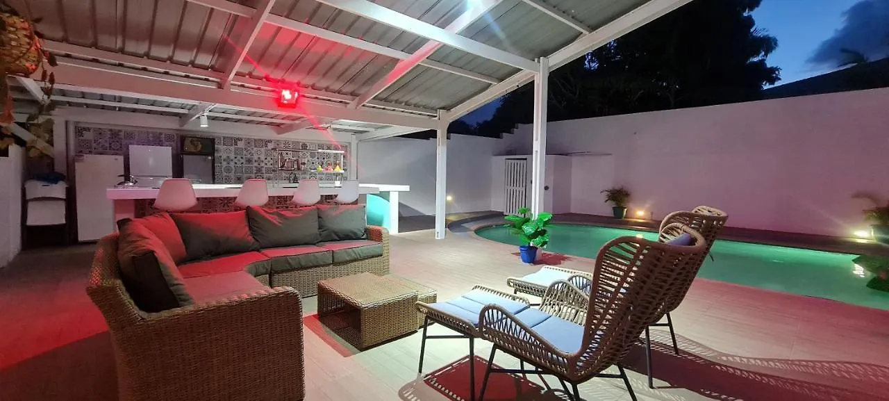 Family Villa With Big Pool And Absolute Privacy Willemstad